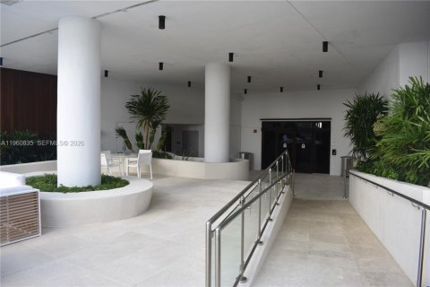 Снять в аренду кондоминиум в Майами-Бич, Флорида 1 спальня, 75.07м2, № 2023624 - фото 29