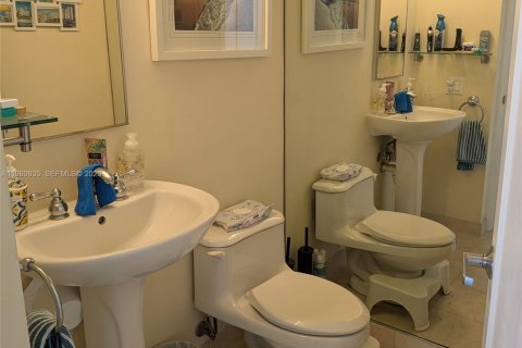 Снять в аренду кондоминиум в Майами-Бич, Флорида 1 спальня, 75.07м2, № 2023624 - фото 13