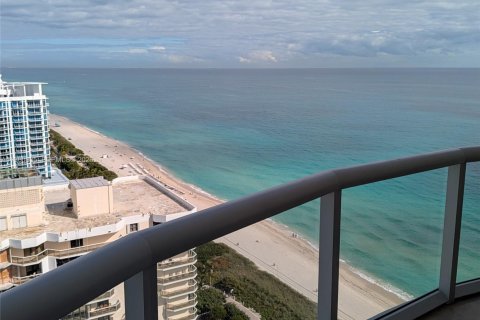 Снять в аренду кондоминиум в Майами-Бич, Флорида 1 спальня, 75.07м2, № 2023624 - фото 3