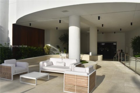 Снять в аренду кондоминиум в Майами-Бич, Флорида 1 спальня, 75.07м2, № 2023624 - фото 21