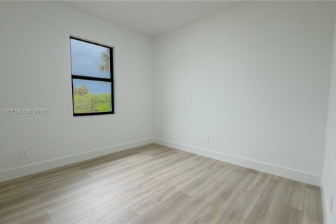 House in Fort Myers, Florida 3 bedrooms № 2241726 - photo 17