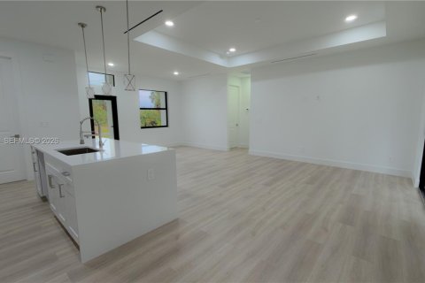 House in Fort Myers, Florida 3 bedrooms № 2241726 - photo 7