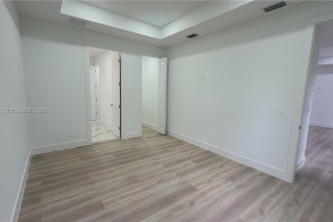 House in Fort Myers, Florida 3 bedrooms № 2241726 - photo 9
