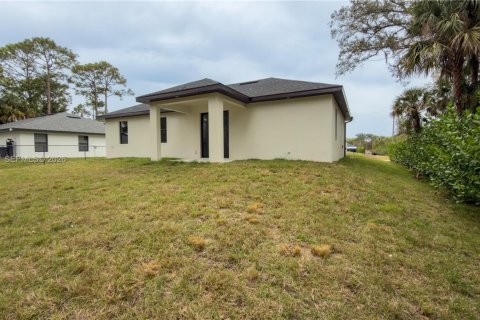 House in Fort Myers, Florida 3 bedrooms № 2241726 - photo 28