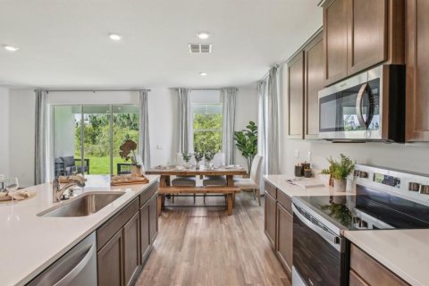 Casa en venta en Wesley Chapel, Florida, 4 dormitorios, 189.99 m2 № 1901239 - foto 14