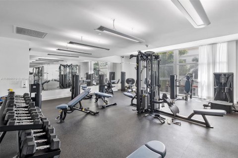Купить кондоминиум в Майами, Флорида 1 спальня, 63.08м2, № 1748381 - фото 16