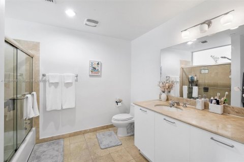 Купить кондоминиум в Майами, Флорида 1 спальня, 63.08м2, № 1748381 - фото 10