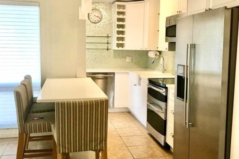 Купить кондоминиум в Лодердейл-бай-те-Си, Флорида 3 комнаты, 59.55м2, № 2084122 - фото 20