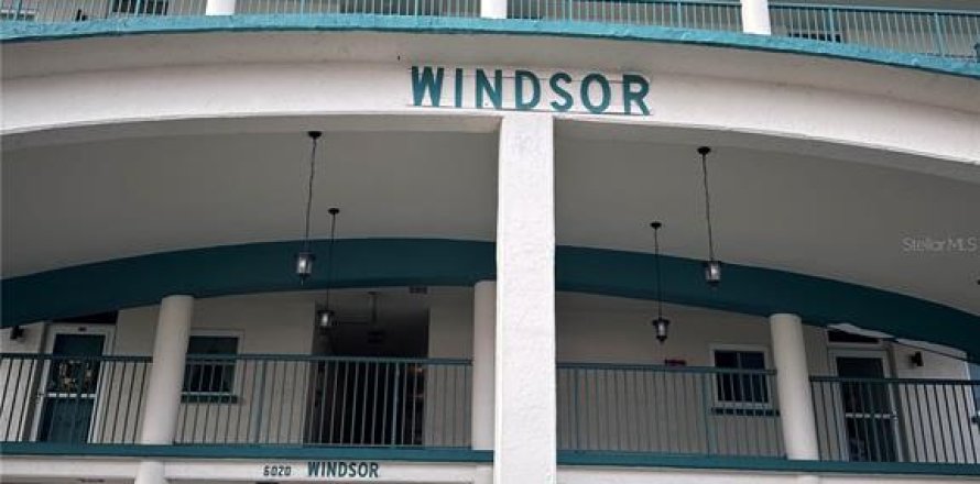Condo in Gulfport, Florida, 3 bedrooms  № 1528107