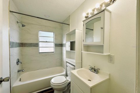 Apartamento en alquiler en Auburndale, Florida, 2 dormitorios, 65.03 m2 № 1903236 - foto 8
