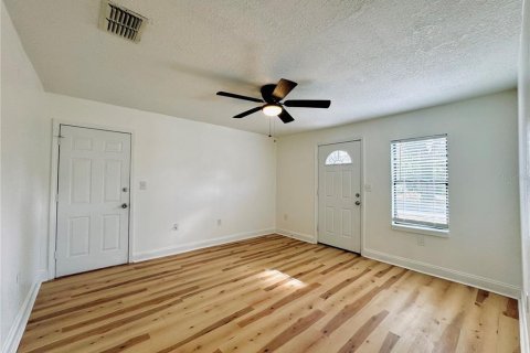 Apartamento en alquiler en Auburndale, Florida, 2 dormitorios, 65.03 m2 № 1903236 - foto 7