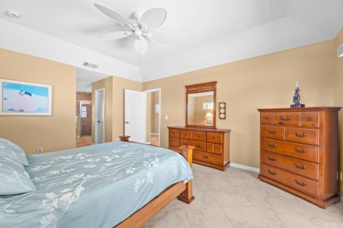 Casa en venta en Port St. Lucie, Florida, 4 dormitorios, 206.61 m2 № 2386821 - foto 15