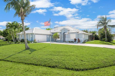 Casa en venta en Port St. Lucie, Florida, 4 dormitorios, 206.61 m2 № 2386821 - foto 3