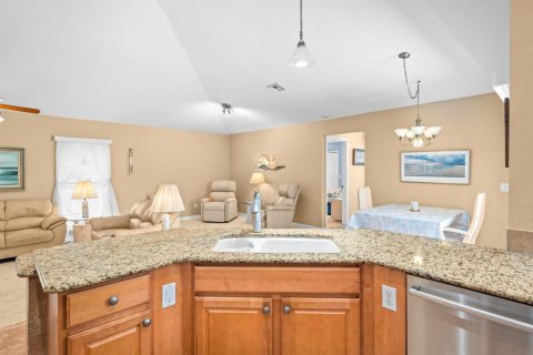 Casa en venta en Port St. Lucie, Florida, 4 dormitorios, 206.61 m2 № 2386821 - foto 7