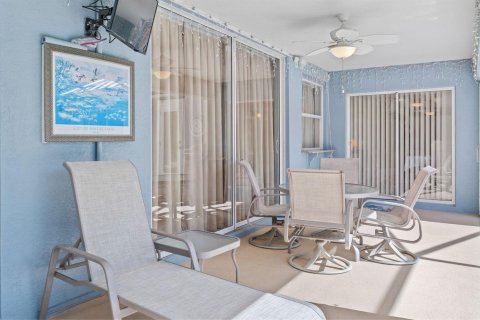Casa en venta en Port St. Lucie, Florida, 4 dormitorios, 206.61 m2 № 2386821 - foto 26