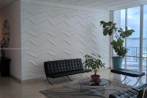Купить кондоминиум в Норт-Майами, Флорида 2 спальни, 108.23м2, № 1938952 - фото 19