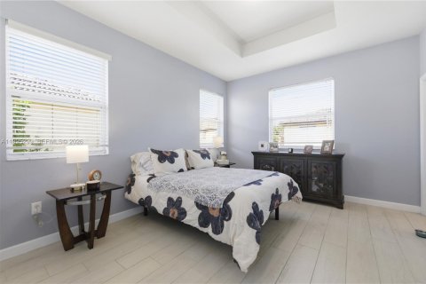 Adosado en venta en Cutler Bay, Florida, 2 dormitorios, 135.45 m2 № 2154261 - foto 22