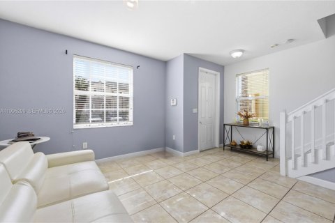Adosado en venta en Cutler Bay, Florida, 2 dormitorios, 135.45 m2 № 2154261 - foto 15