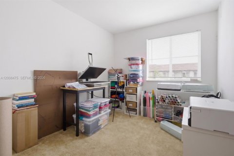 Adosado en venta en Opa-locka, Florida, 3 dormitorios, 128.21 m2 № 2073685 - foto 14