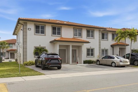 Adosado en venta en Opa-locka, Florida, 3 dormitorios, 128.21 m2 № 2073685 - foto 21