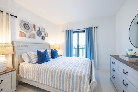 Casa en alquiler en Florida City, Florida, 5 dormitorios, 176.7 m2 № 1979364 - foto 11