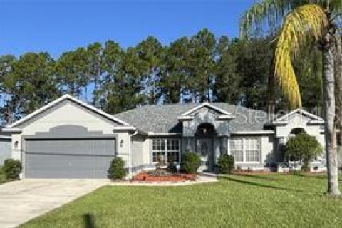 Casa en alquiler en Palm Coast, Florida, 4 dormitorios, 207.73 m2 № 1866124 - foto 1