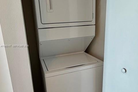 Condo in Aventura, Florida, 2 bedrooms  № 2017480 - photo 25