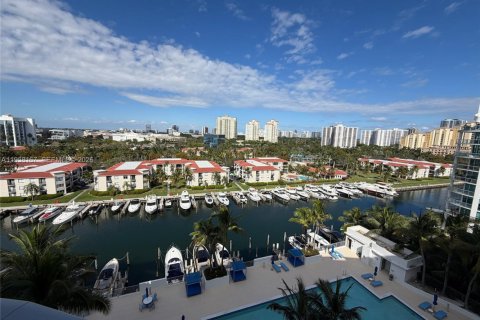 Снять в аренду кондоминиум в Авентура, Флорида 2 спальни, 75.81м2, № 2017480 - фото 24