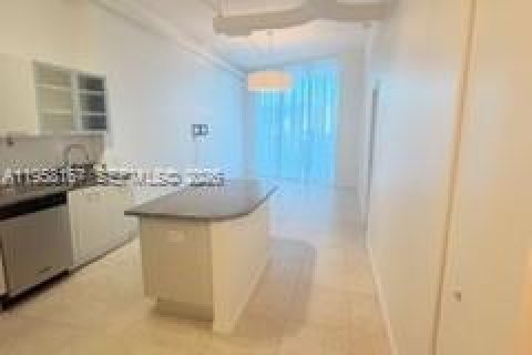 Снять в аренду кондоминиум в Авентура, Флорида 2 спальни, 75.81м2, № 2017480 - фото 8