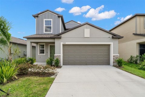 Villa ou maison à Zephyrhills, Floride 5 chambres, 221.94 m2 № 2388719