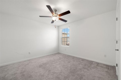 Villa ou maison à louer à Zephyrhills, Floride: 5 chambres, 221.94 m2 № 2388719 - photo 14