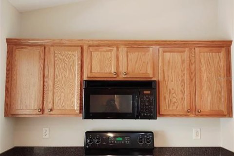 House in Ocala, Florida 5 bedrooms, 219.9 sq.m. № 2211892 - photo 23