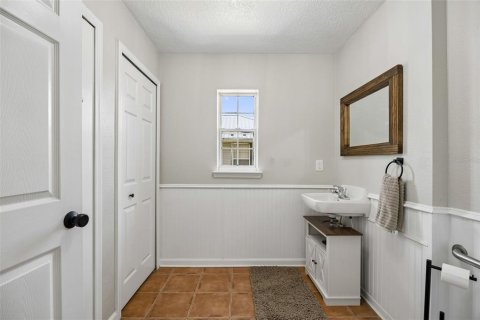 House in Palatka, Florida 3 bedrooms, 235.97 sq.m. № 2210772 - photo 15