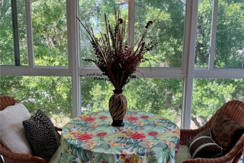 Copropriété à vendre à Lauderdale Lakes, Floride: 2 chambres, 89.19 m2 № 1958754 - photo 1