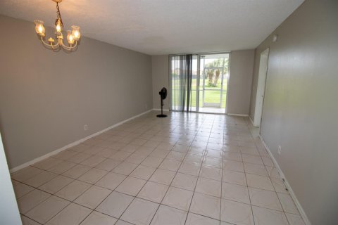 Condominio en venta en Sunrise, Florida, 2 dormitorios, 78.97 m2 № 2250206 - foto 7
