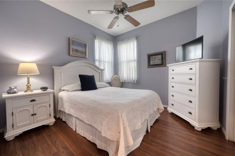 Casa en venta en Sarasota, Florida, 2 dormitorios, 147.9 m2 № 2200148 - foto 13