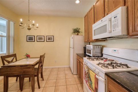 Casa en venta en Sarasota, Florida, 2 dormitorios, 147.9 m2 № 2200148 - foto 7