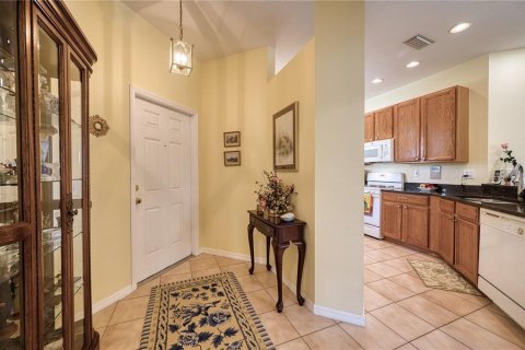 Casa en venta en Sarasota, Florida, 2 dormitorios, 147.9 m2 № 2200148 - foto 5