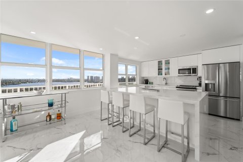 Condominio en venta en Aventura, Florida, 2 dormitorios, 157.28 m2 № 1976587 - foto 6