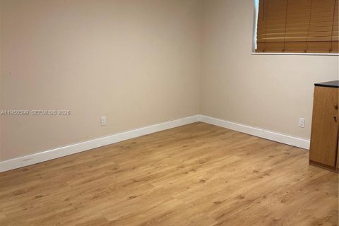 Copropriété à louer à Pompano Beach, Floride: 2 chambres, 102.19 m2 № 2062131 - photo 7