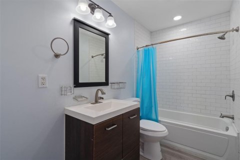 Casa en venta en Pinellas Park, Florida, 4 dormitorios, 128.02 m2 № 2419010 - foto 28