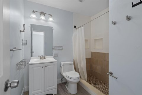 Casa en venta en Pinellas Park, Florida, 4 dormitorios, 128.02 m2 № 2419010 - foto 25