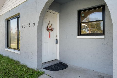 Casa en venta en Pinellas Park, Florida, 4 dormitorios, 128.02 m2 № 2419010 - foto 4