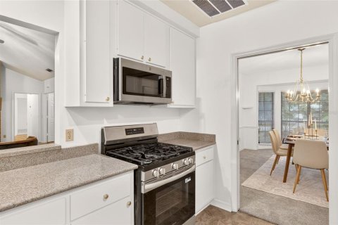 Villa ou maison à vendre à Gainesville, Floride: 4 chambres, 238.39 m2 № 2349161 - photo 17