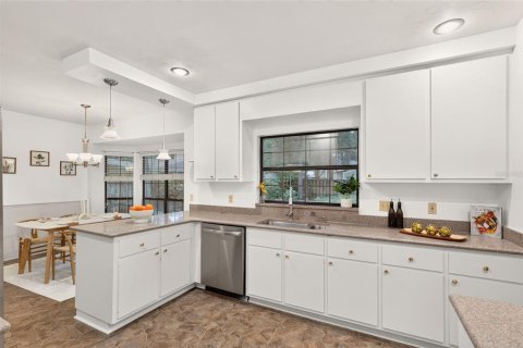 Villa ou maison à vendre à Gainesville, Floride: 4 chambres, 238.39 m2 № 2349161 - photo 14