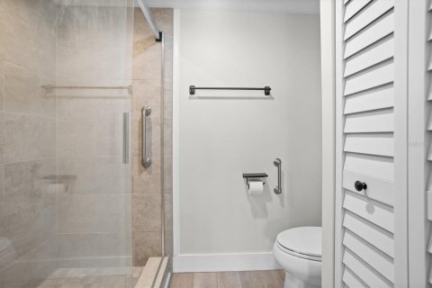 Condo in Treasure Island, Florida, 1 bedroom  № 1808123 - photo 22
