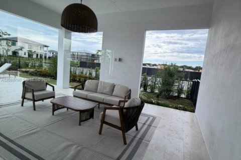 House in Miami Lakes, Florida 6 bedrooms № 2338645 - photo 30