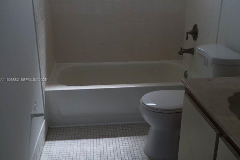 Купить кондоминиум в Майами, Флорида 1 спальня, 104.52м2, № 1985799 - фото 14