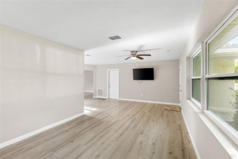 Villa ou maison à vendre à Bradenton, Floride: 3 chambres, 125.05 m2 № 1907811 - photo 10