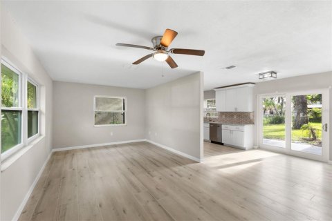 Villa ou maison à vendre à Bradenton, Floride: 3 chambres, 125.05 m2 № 1907811 - photo 8